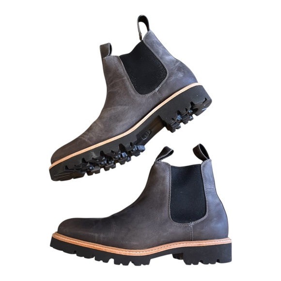 Nisolo Go-To Lug Chelsea Boot in Grey - Picture 5 of 13